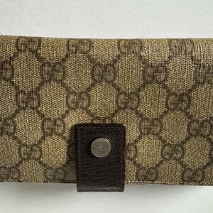 Gucci GG Supreme Brown Leather Long Trifold Wallet Pre Loved